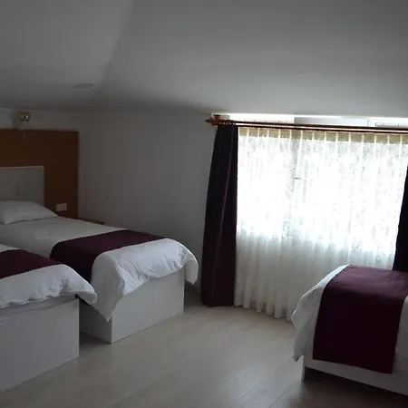 Hotel Kuyas Golbası