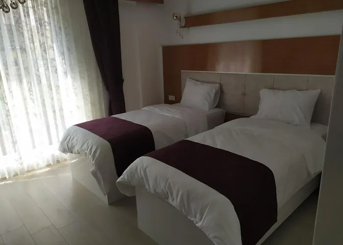 Kuyas غولباشي