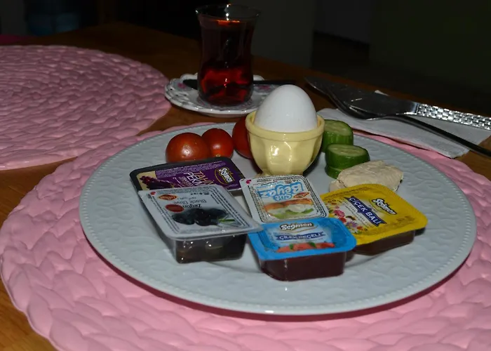 Kuyas غولباشي